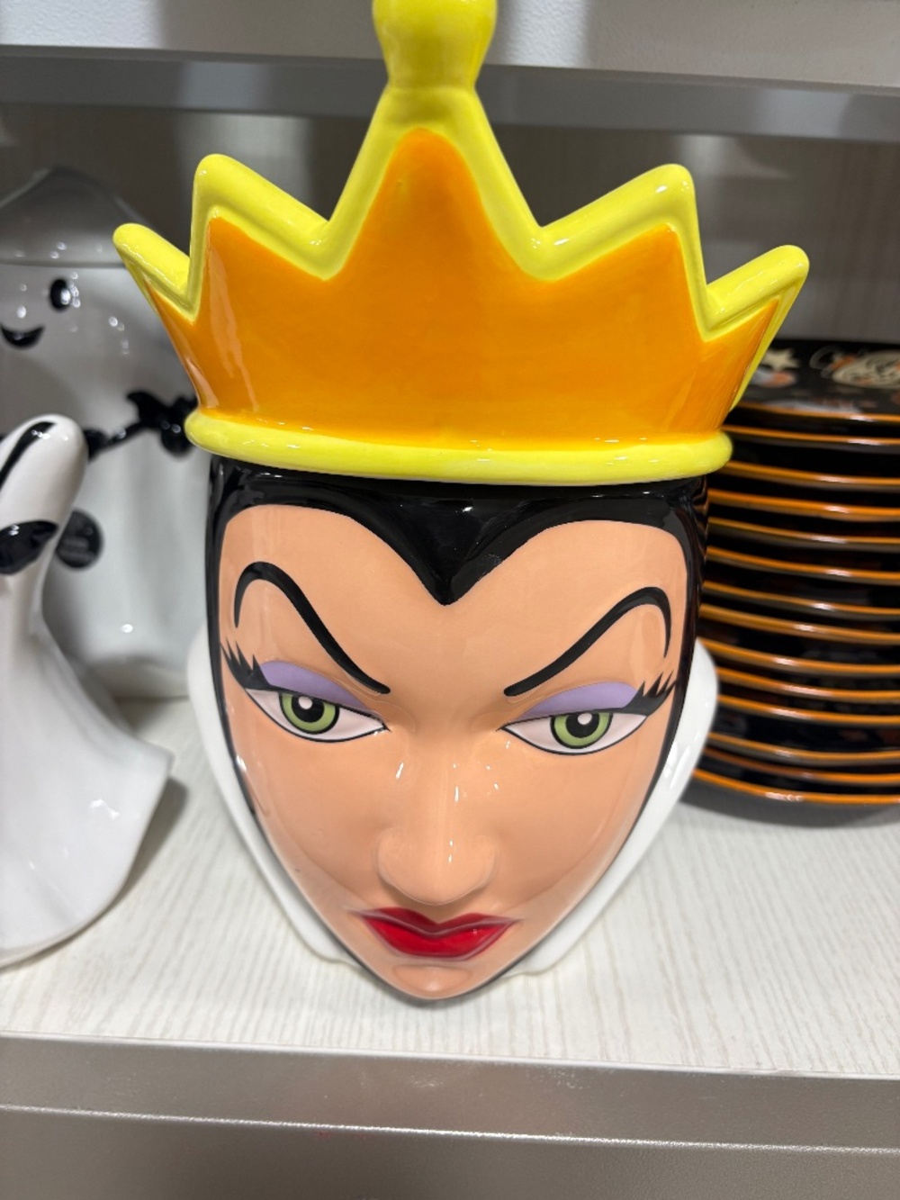 NEW! Disney Villains Evil Queen Sculpted Ceramic Cookie Jar